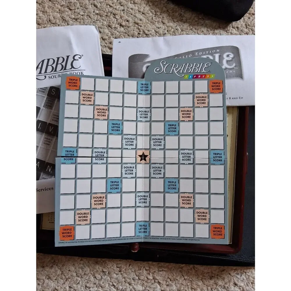 Scrabble Game Folio Edition Travel Set
